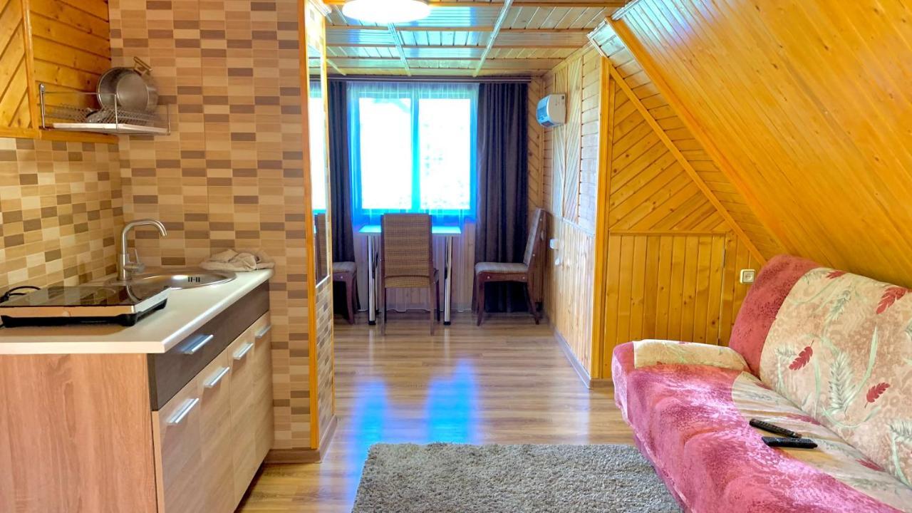 Апартаменти Для Двох Verkhovyna Dış mekan fotoğraf